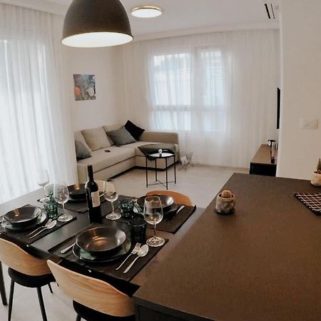 Ferienwohnung Urban Sea Split Exterior foto