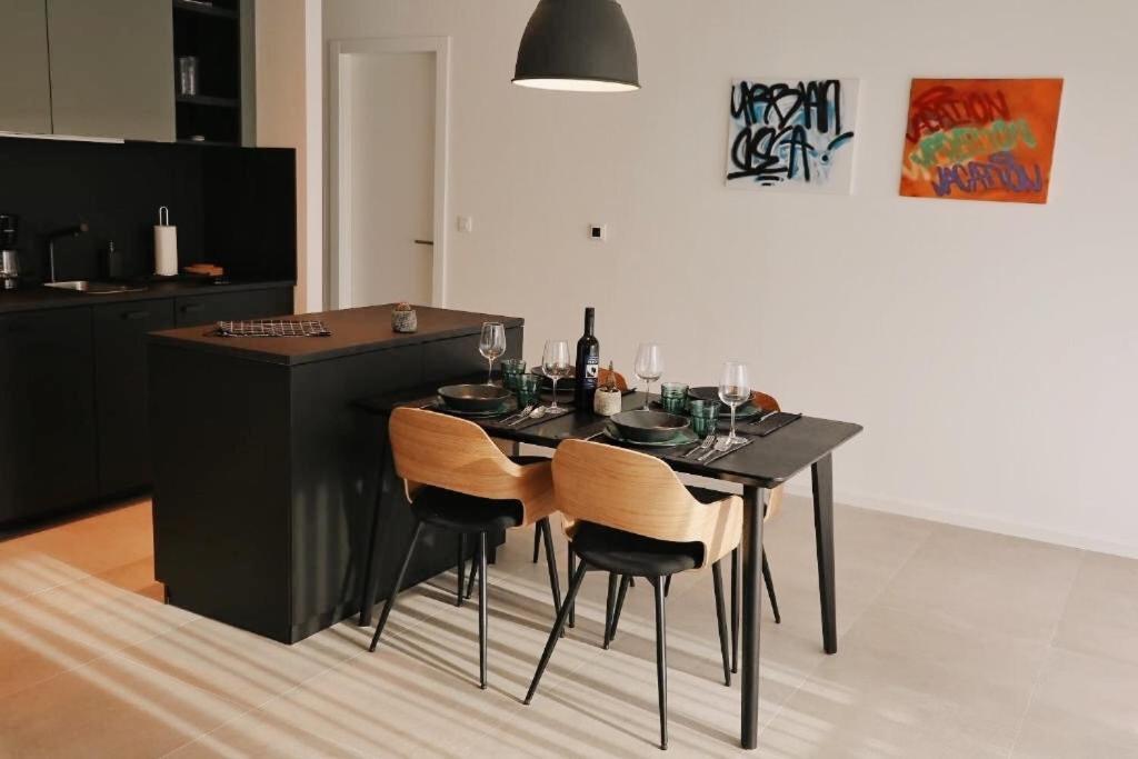 Ferienwohnung Urban Sea Split Exterior foto